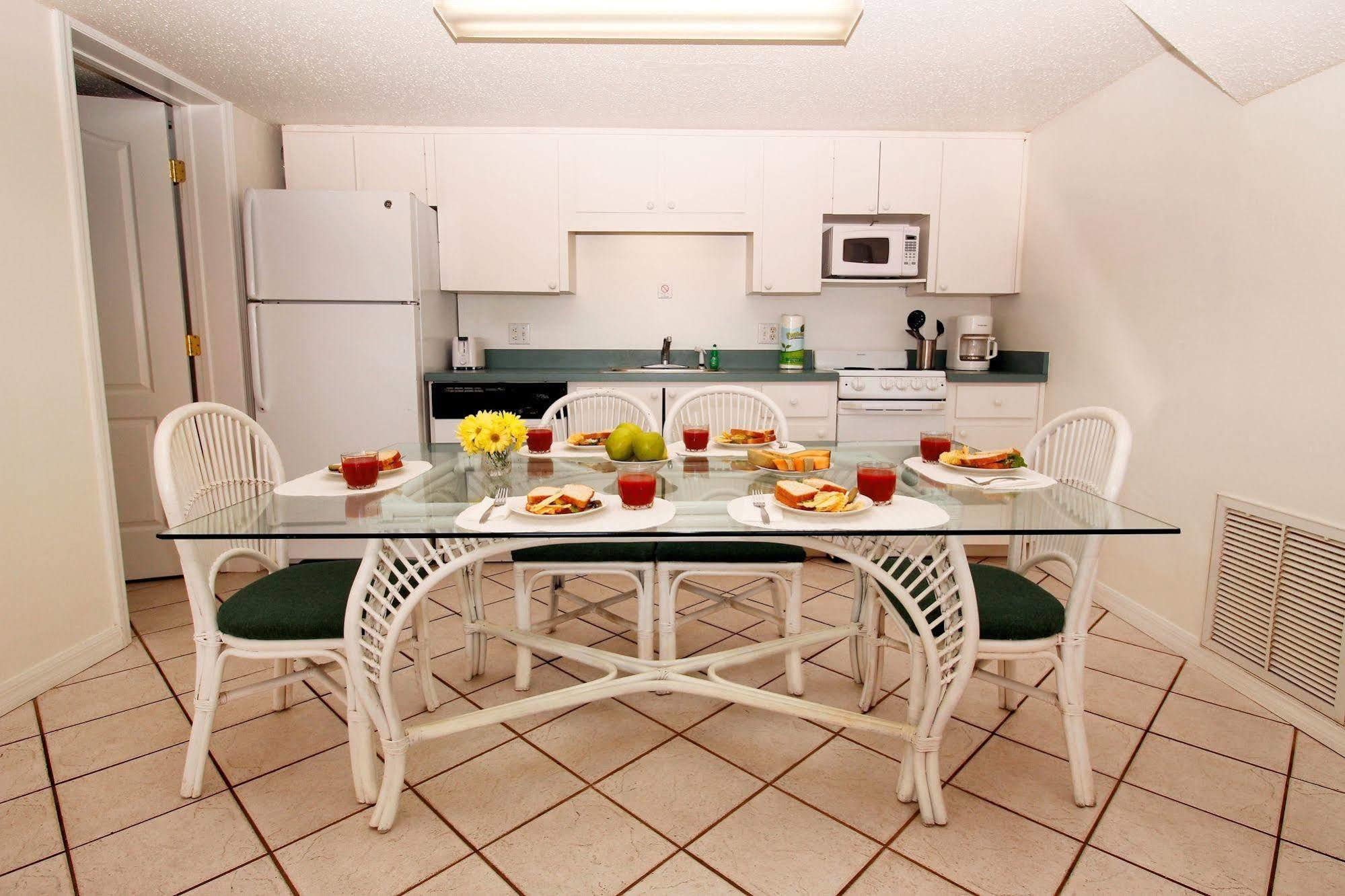 Club Sea Oats By Capital Vacations Motel Daytona Beach Shores Exterior photo